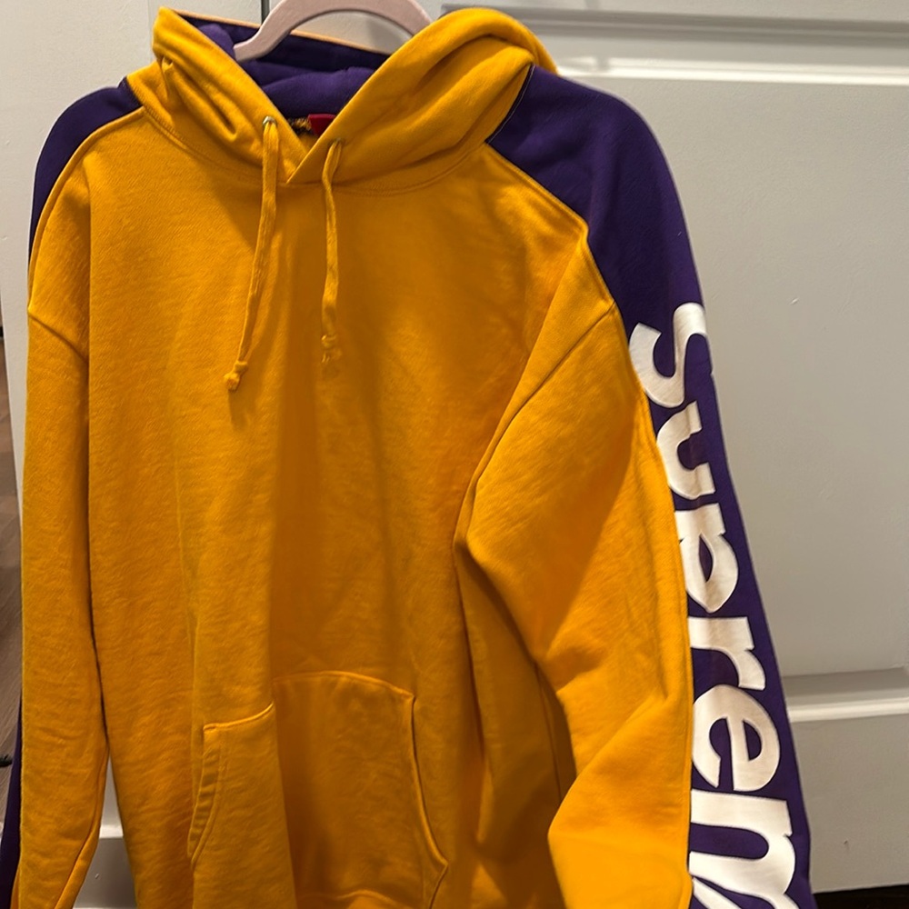 Supreme extra heavy hoodie size large
